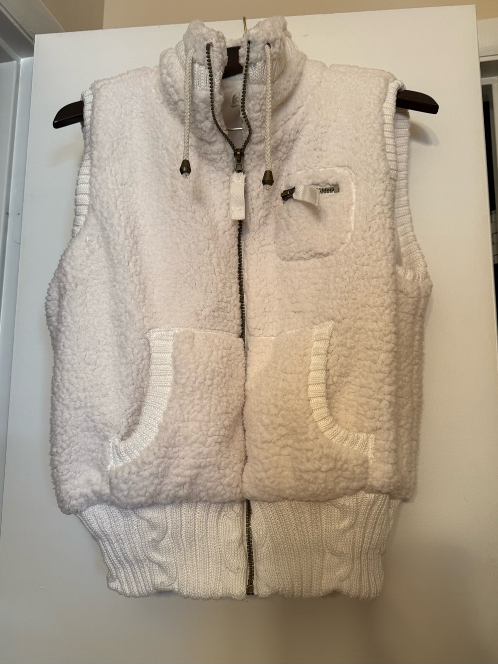 Orvis Size Medium White Sherpa Soft Fleece Zip Up Vest High Collar Knit Hem